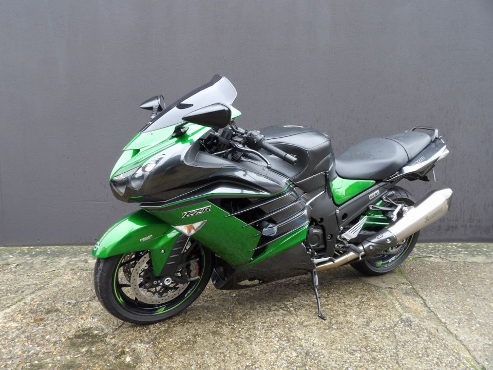 KAWASAKI ZZR 1400 PERFORMANCE SPORT 4