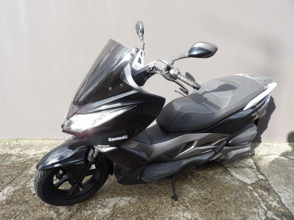 KAWASAKI J300 4