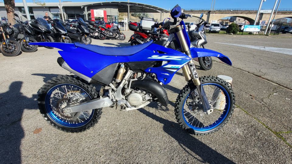 YAMAHA YZ 125 4
