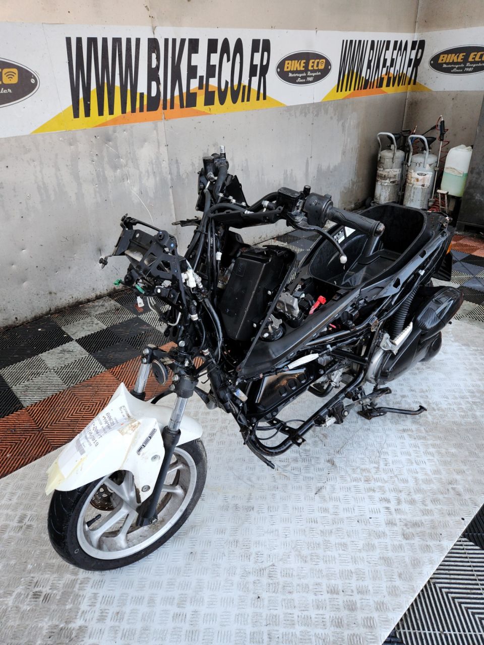 YAMAHA NMAX 125 4