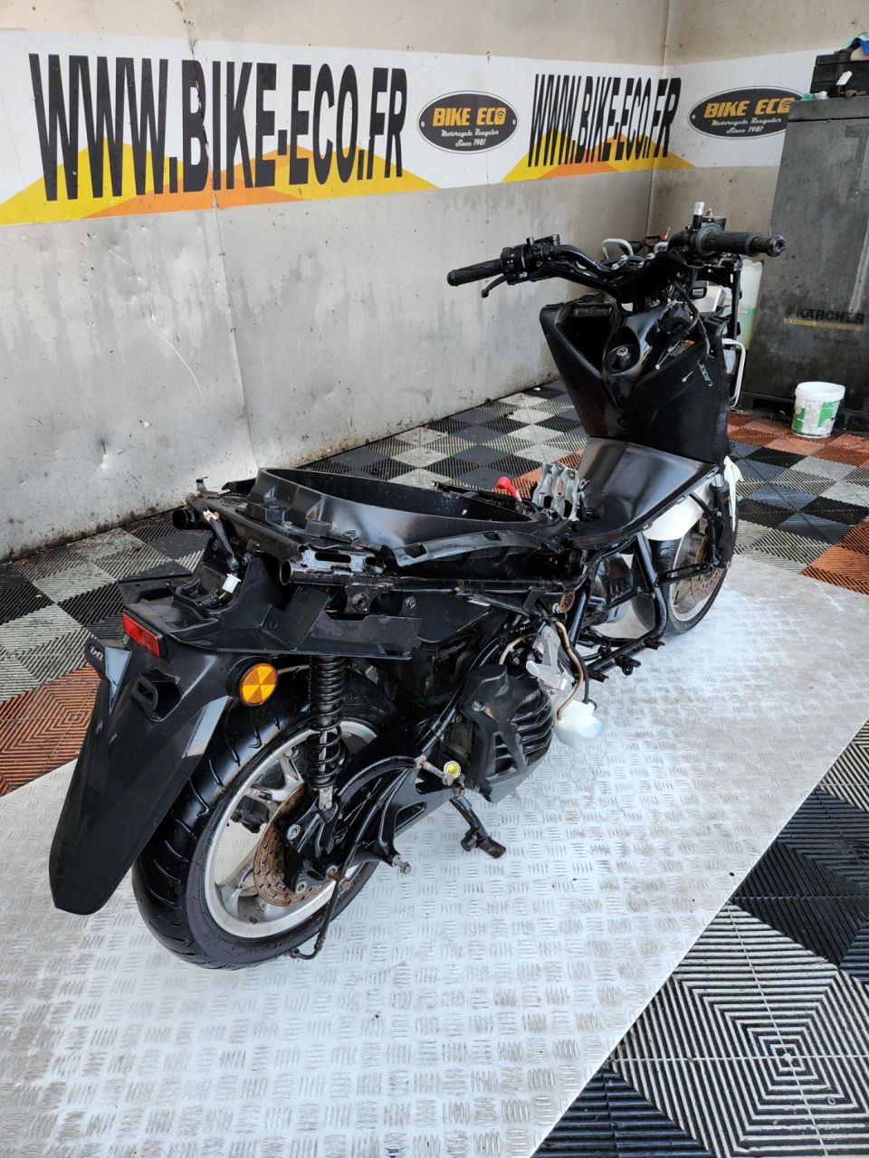 YAMAHA NMAX 125 4