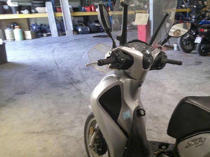 HONDA SH 125I 4