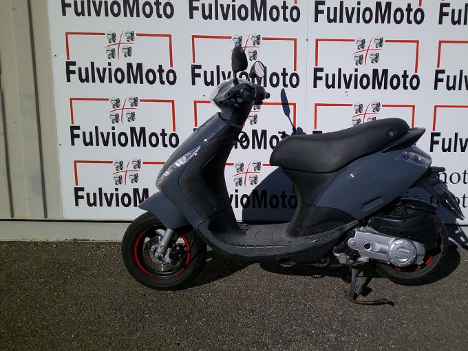PIAGGIO ZIP 50 4T 4