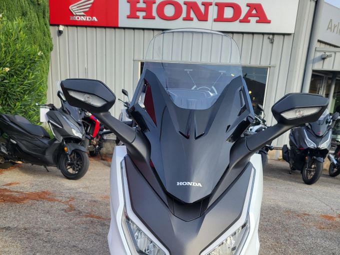HONDA NSS FORZA 125 4