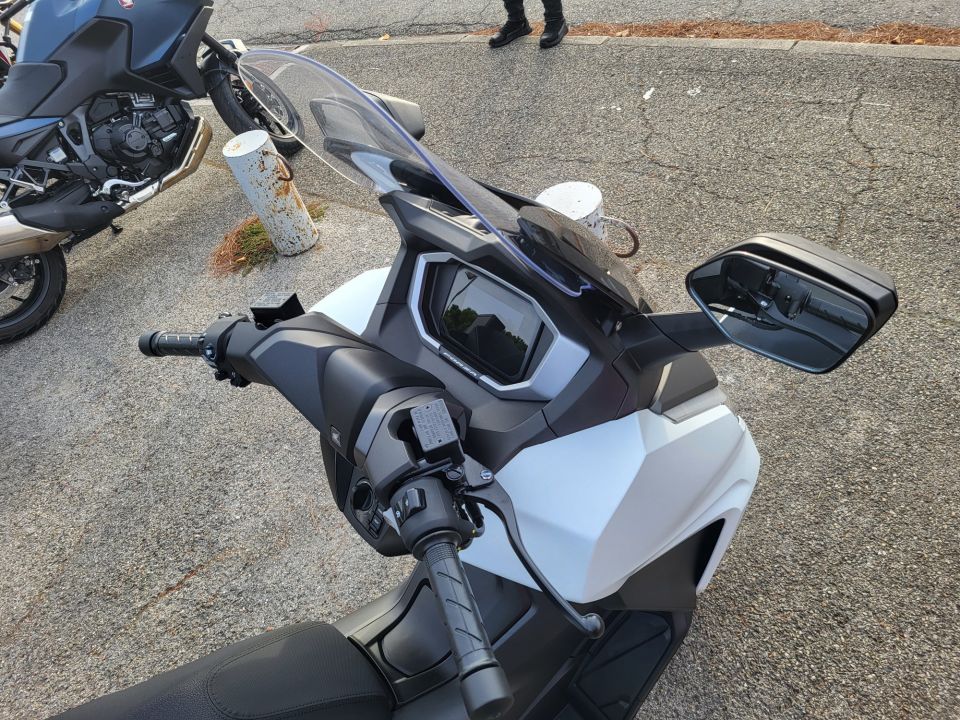 HONDA NSS FORZA 125 4