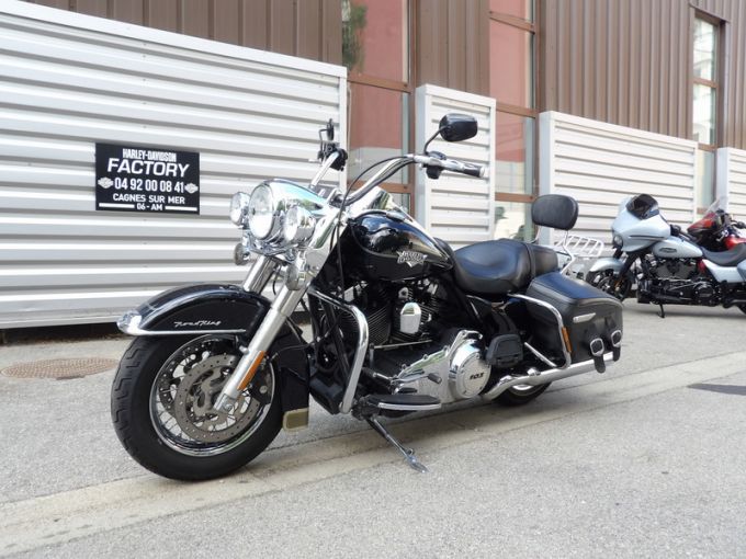 HARLEY-DAVIDSON TOURING ROAD KING 1690 CLASSIC 4