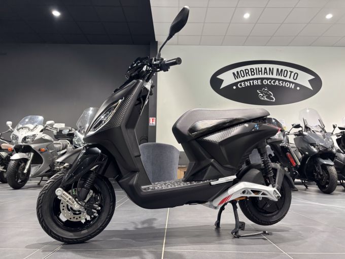PIAGGIO 1 ACTIVE 4