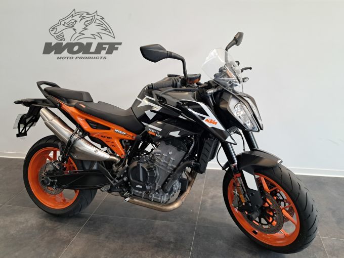 KTM 890 DUKE GP 4