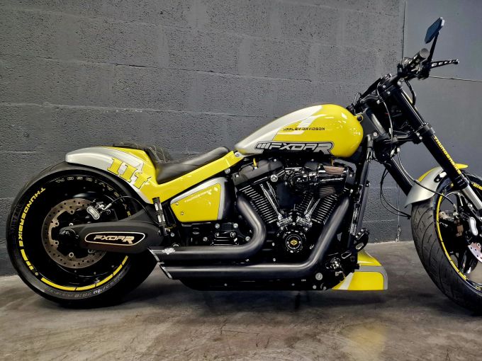 HARLEY-DAVIDSON SOFTAIL FXDR 1868 4