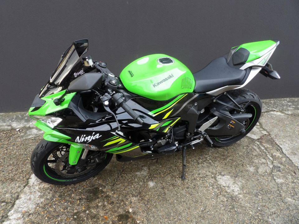 KAWASAKI Ninja ZX6R 636 4