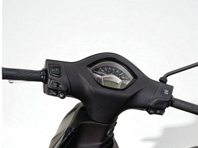 PIAGGIO LIBERTY 125 4