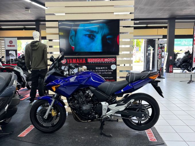 HONDA CBF 600 S 4
