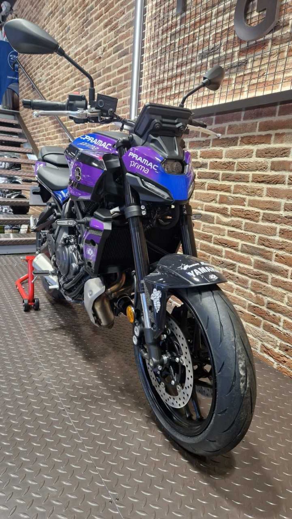 YAMAHA MT-07 (47.5CV) 4