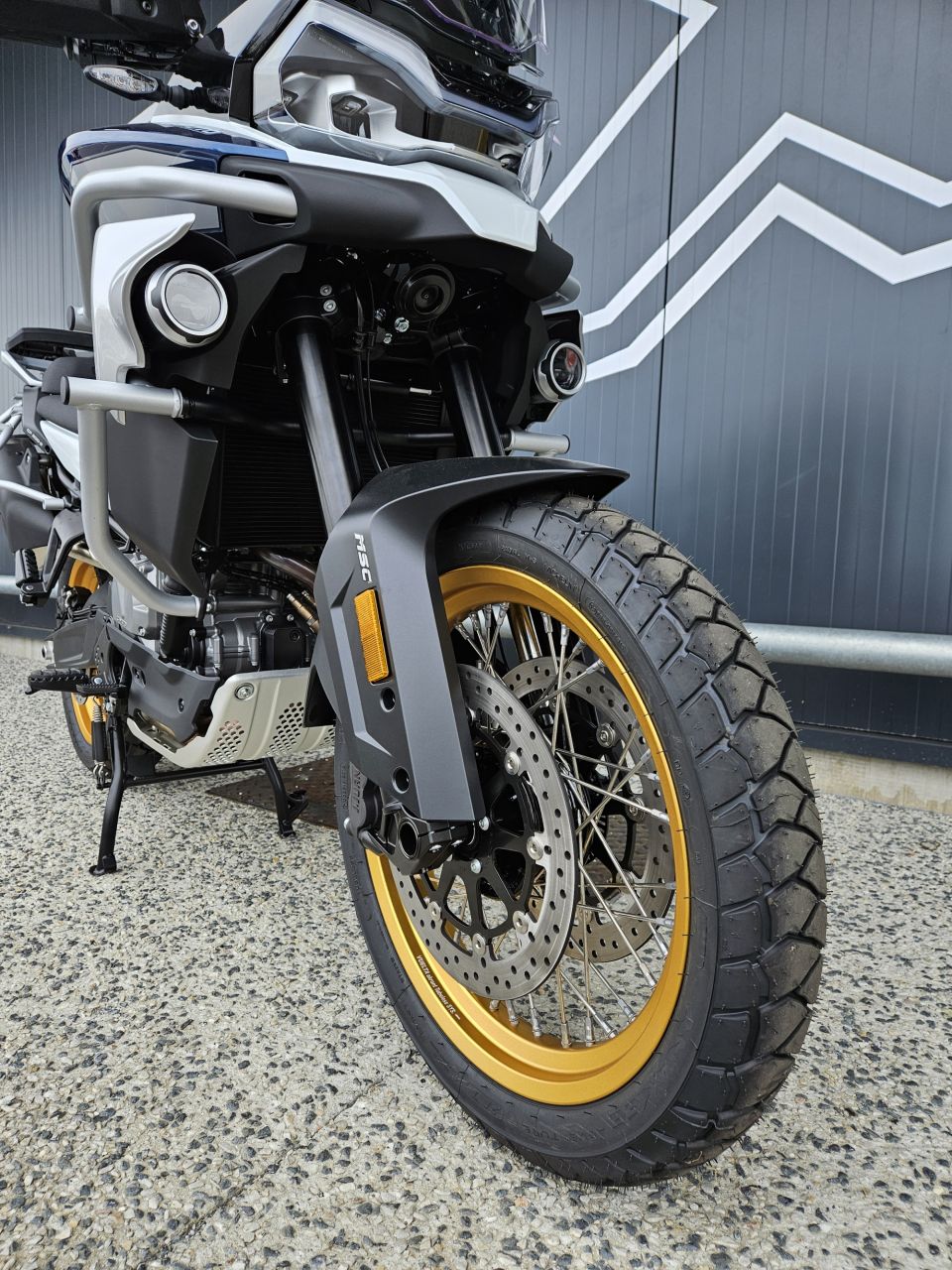 CF MOTO 800MT Explore 4