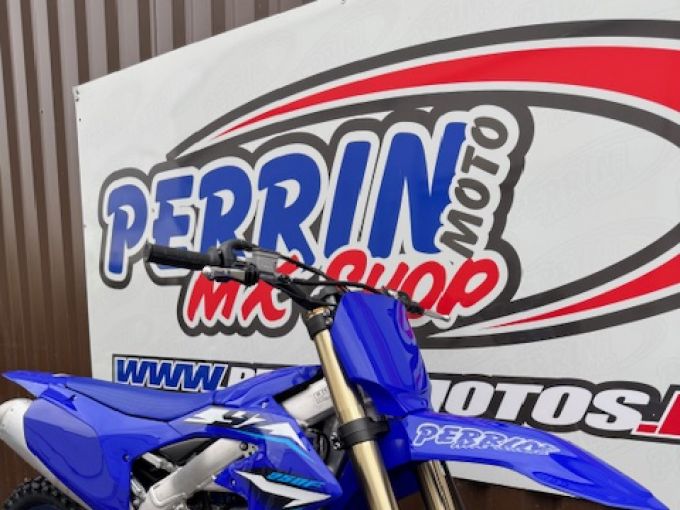 YAMAHA YZ250F 4