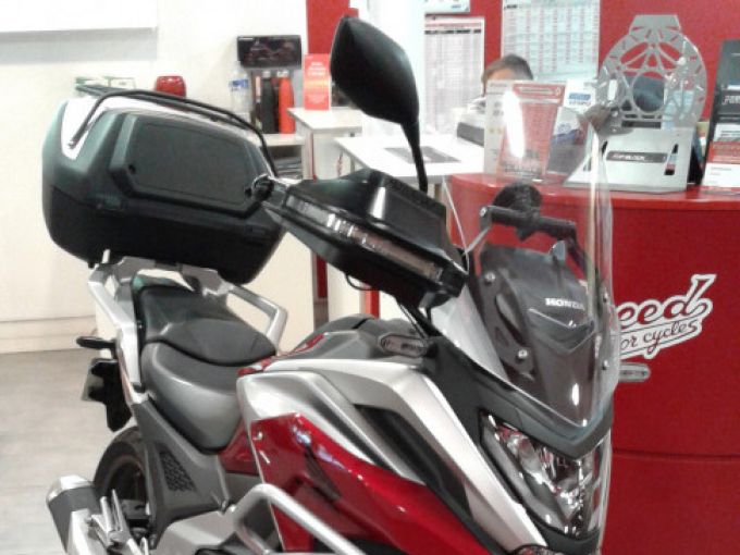HONDA NC750XD 4
