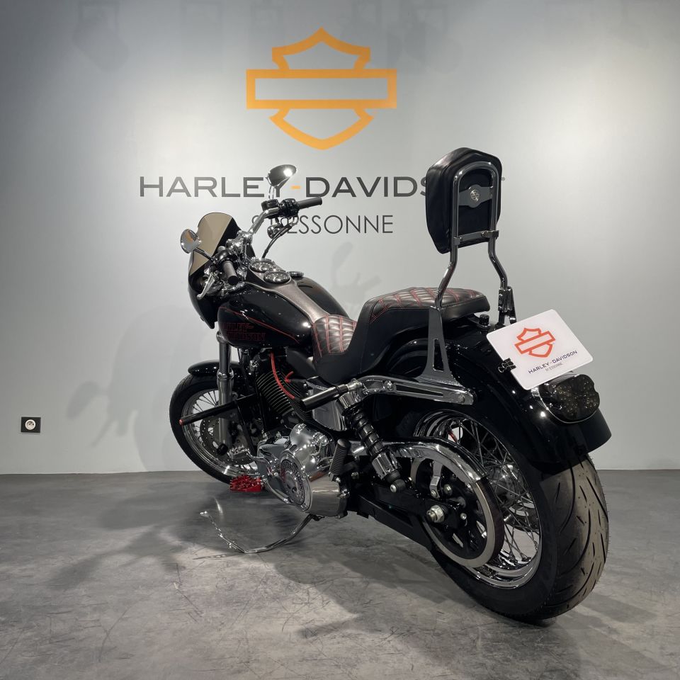 HARLEY-DAVIDSON DYNA LOW RIDER 1690 4