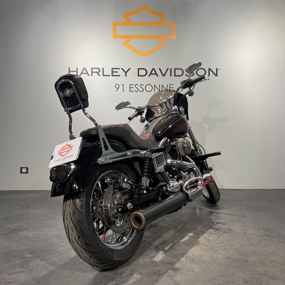 HARLEY-DAVIDSON DYNA LOW RIDER 1690 4