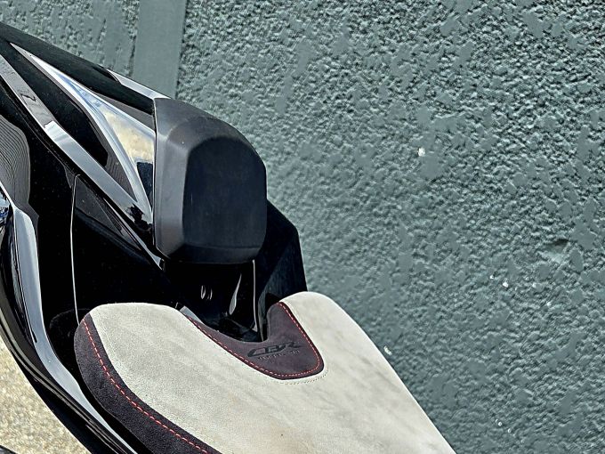 HONDA CBR1000 RRR SP 4