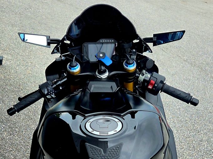 HONDA CBR1000 RRR SP 4