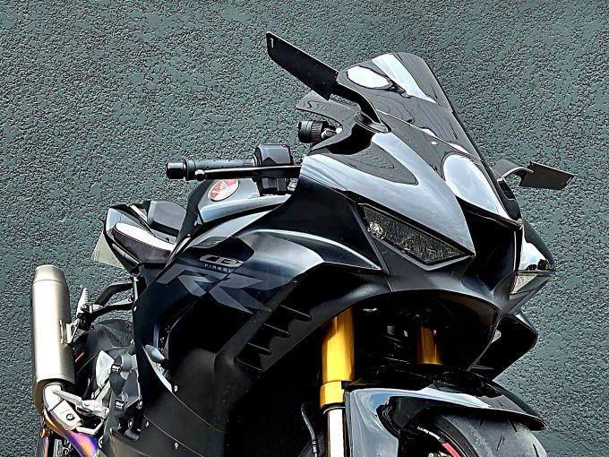 HONDA CBR1000 RRR SP 4