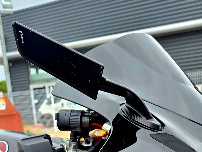 HONDA CBR1000 RRR SP 4
