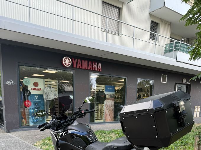 YAMAHA TRACER 7 35KW 4