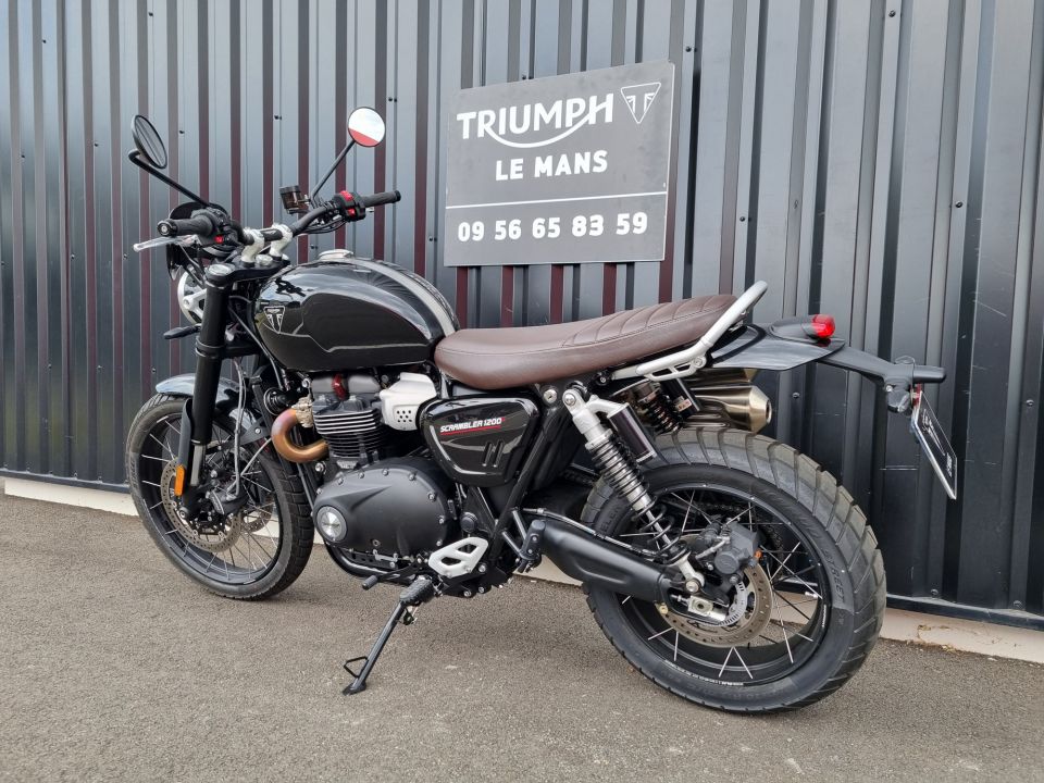 TRIUMPH SCRAMBLER 1200 4
