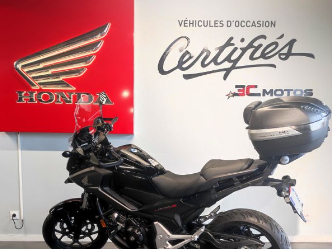HONDA NC750X 4