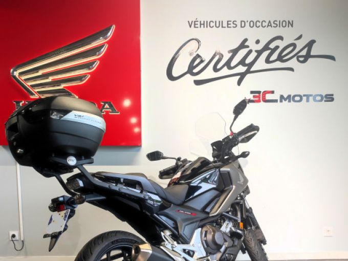 HONDA NC750X 4