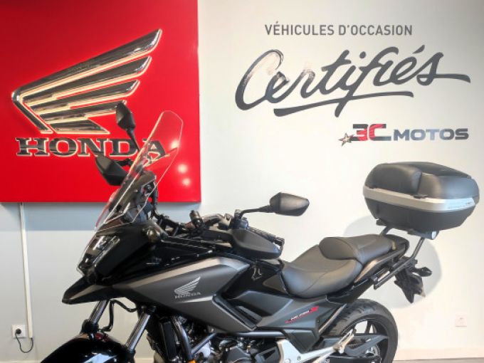HONDA NC750X 4