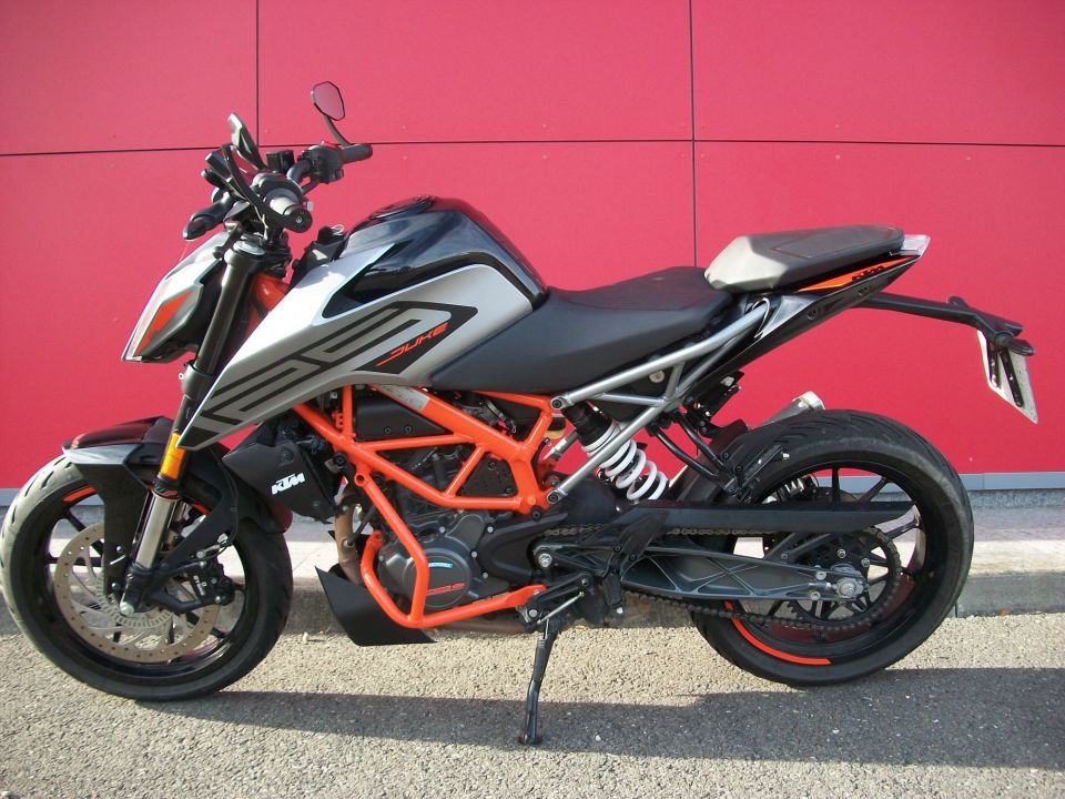 KTM 125 DUKE 4