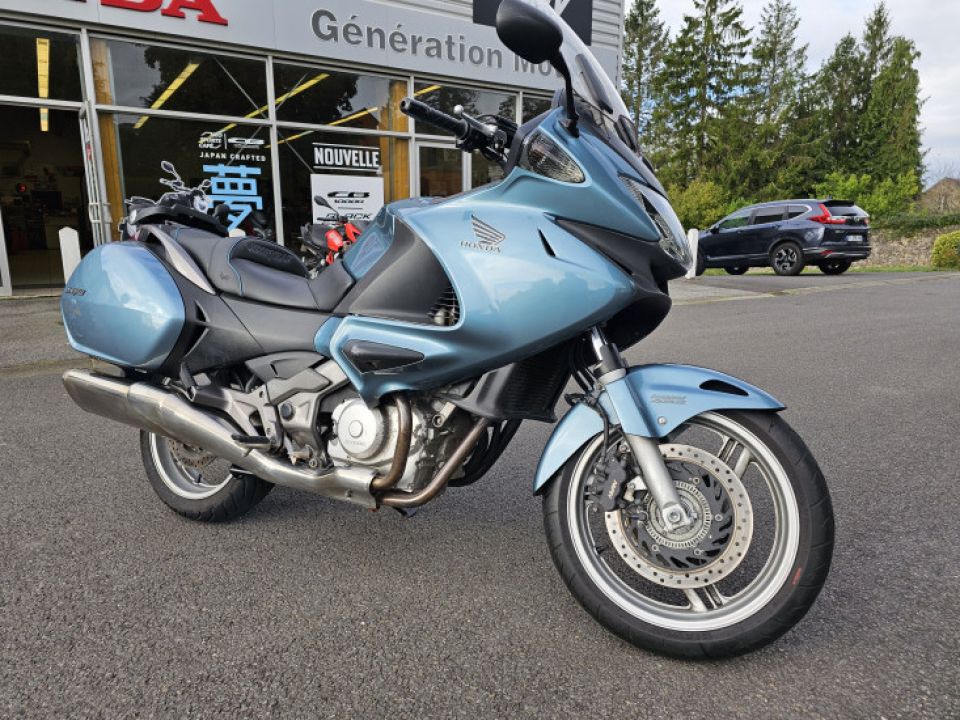 HONDA DEAUVILLE 700 4