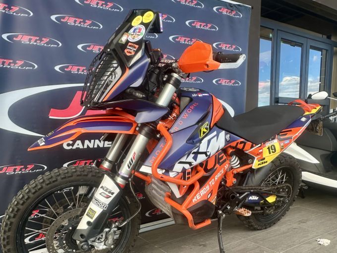 KTM 890 ADVENTURE R 4