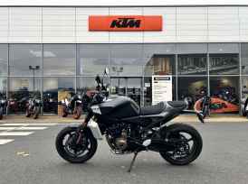 HUSQVARNA SVARTPILEN 801 - 2024