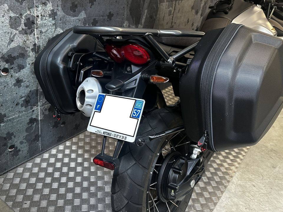 MOTO GUZZI V85 TT 850 4