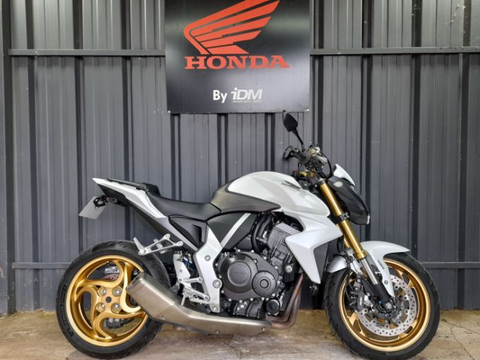 HONDA CB1000R ABS 4