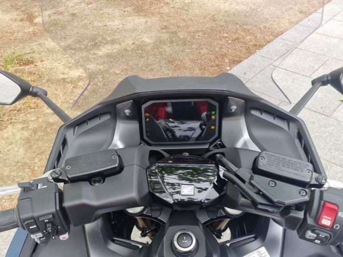 HONDA NSS FORZA 750 4