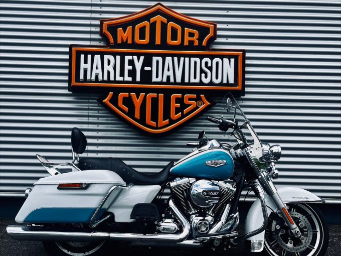 HARLEY-DAVIDSON TOURING ROAD KING 1690 4