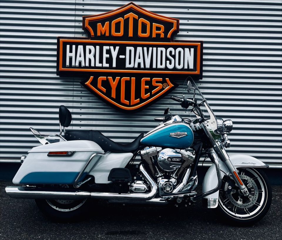 HARLEY-DAVIDSON TOURING ROAD KING 1690 4