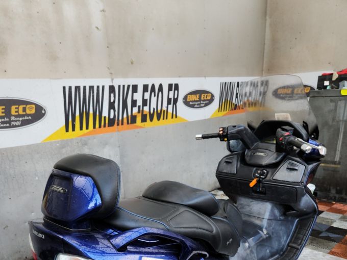 SUZUKI BURGMAN 650 4