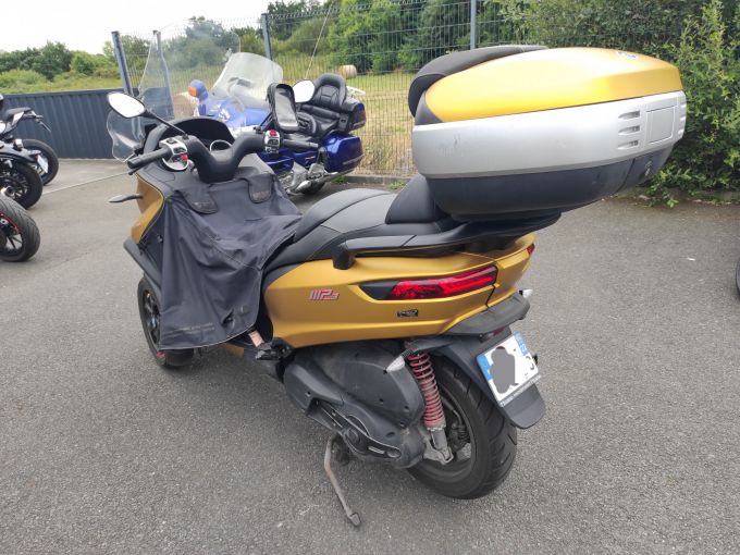 PIAGGIO MP3 500 LT ABS 4