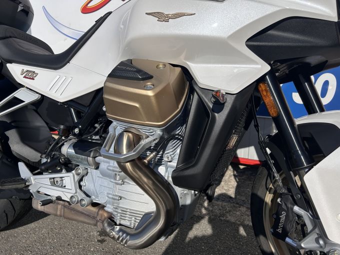 MOTO GUZZI V100  MANDELLO 4