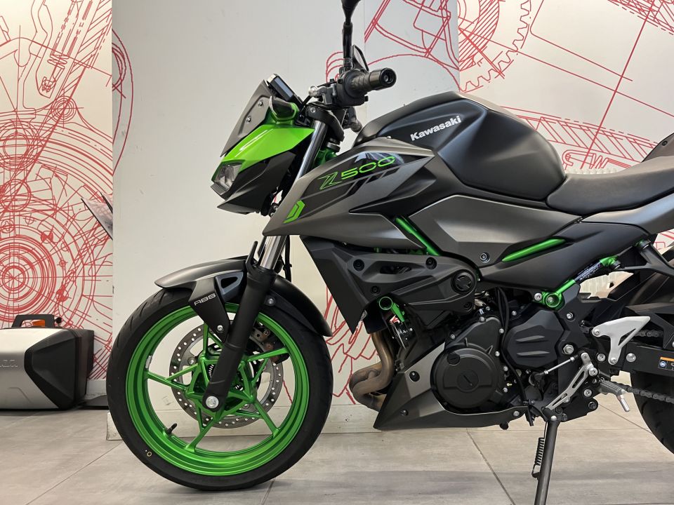 KAWASAKI Z 500 SE 4
