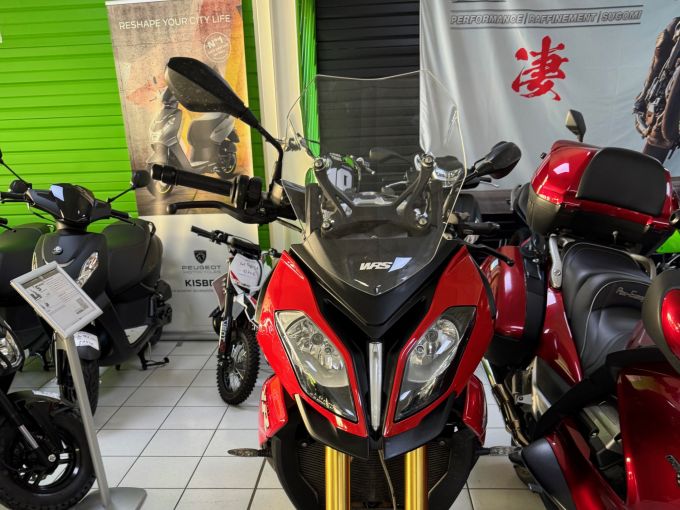 BMW S 1000 XR 4