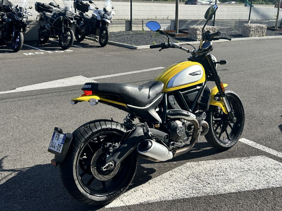 DUCATI SCRAMBLER 800 FLAT TRACK PRO 4
