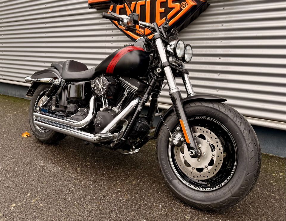 HARLEY-DAVIDSON DYNA FAT BOB 1690 4