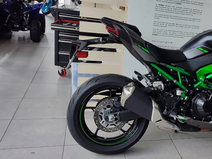 KAWASAKI Z 900 4