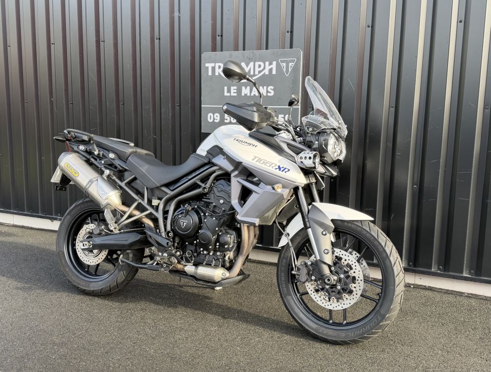 TRIUMPH TIGER 800 XRX 4