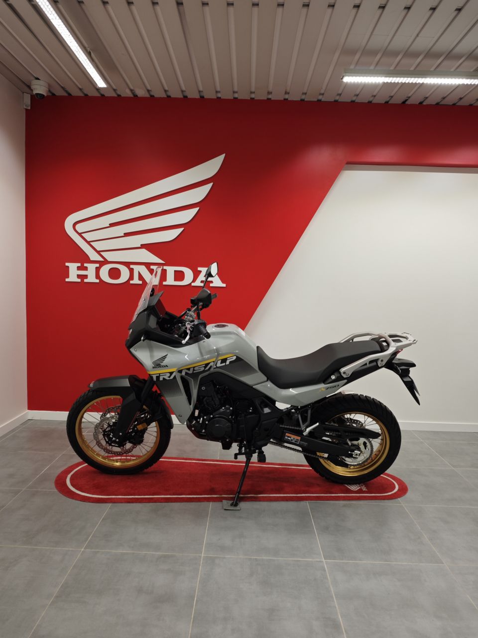 HONDA XL750 TRANSALP 4